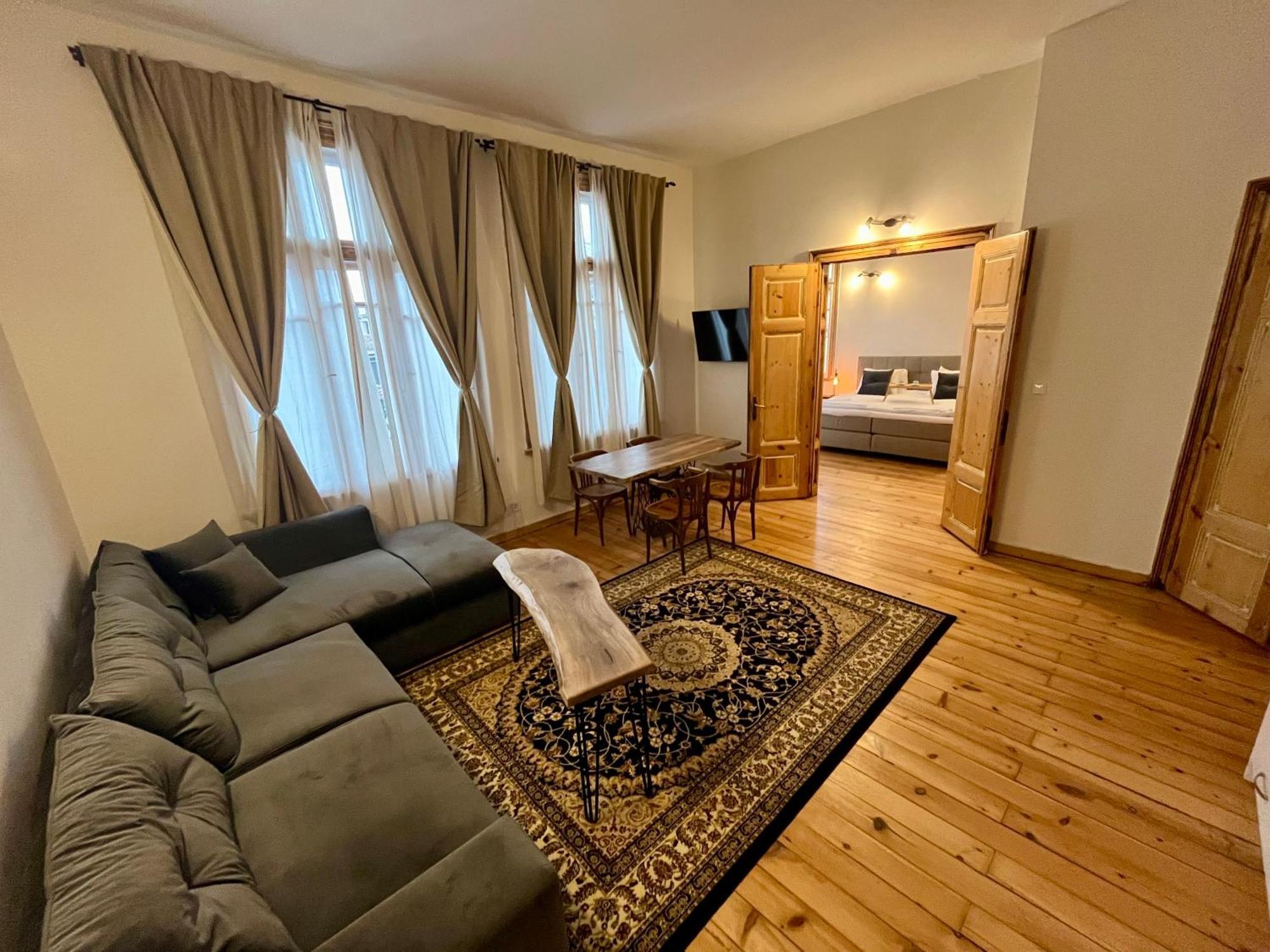 Skyler Vintage Apartments Пловдив Екстер'єр фото